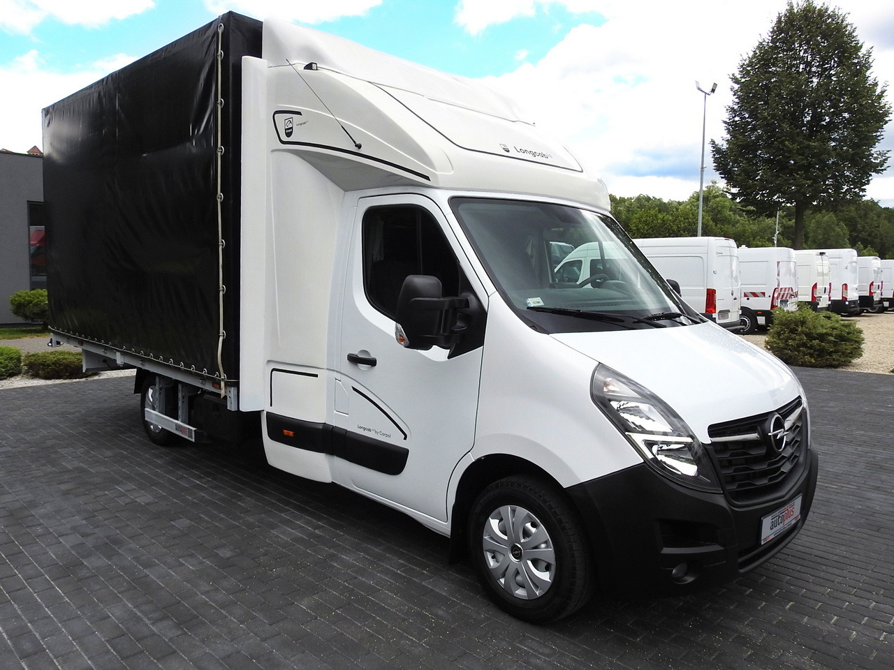 OPEL MOVANO TARPAULIN 10 PALLETS WEBASTO CRUISE CONTROL AIR CONDITIONING PNEUMATICS 165HP - Furgone centinato: foto 4 OPEL MOVANO TARPAULIN 10 PALLETS WEBASTO CRUISE CONTROL AIR CONDITIONING PNEUMATICS 165HP - Furgone centinato: foto 4