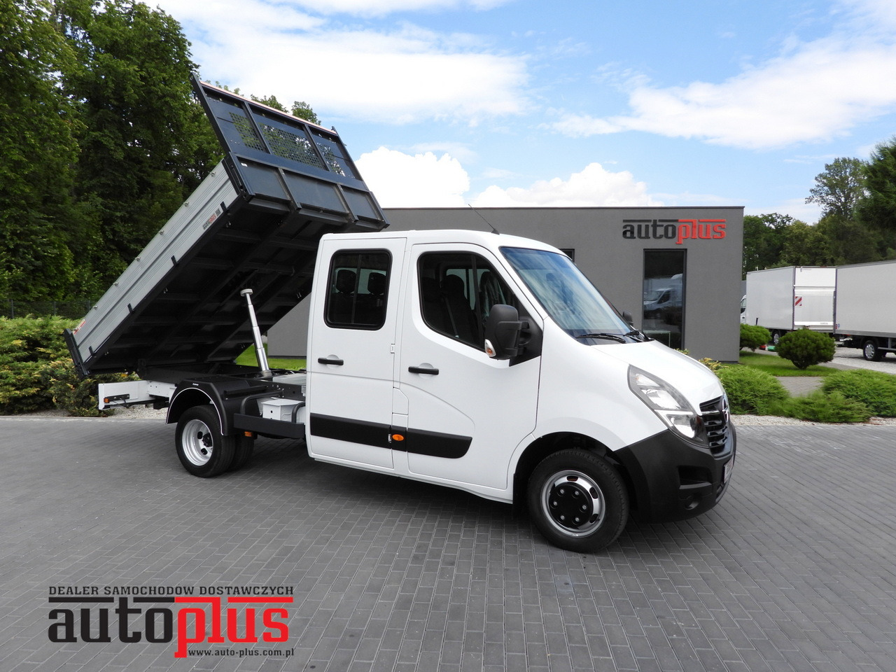 OPEL MOVANO TIPPER DOUBLE CABIN DOKA 7 SEATS LED LIGHTS TWIN WHEELS AIR CONDITIONING  145HP - Furgone ribaltabile: foto 1 OPEL MOVANO TIPPER DOUBLE CABIN DOKA 7 SEATS LED LIGHTS TWIN WHEELS AIR CONDITIONING  145HP - Furgone ribaltabile: foto 1