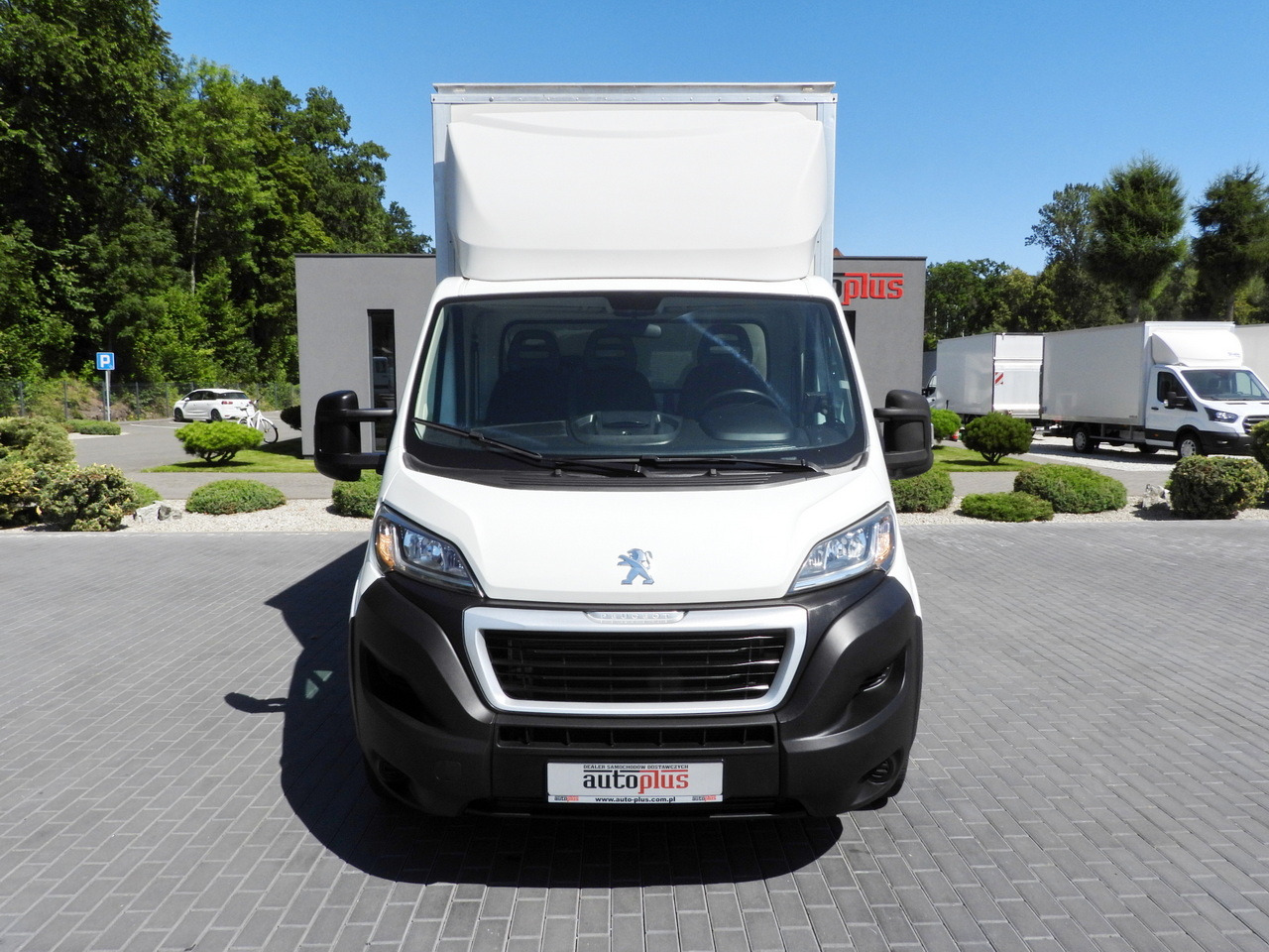 PEUGEOT BOXER BOX LIFT 8 PALLETS CRUISE CONTROL AIR CONDITIONING 130HP - Furgone box: foto 5 PEUGEOT BOXER BOX LIFT 8 PALLETS CRUISE CONTROL AIR CONDITIONING 130HP - Furgone box: foto 5