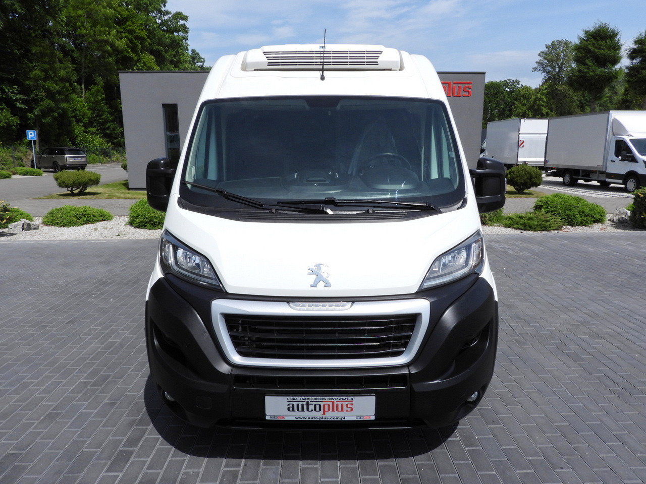 PEUGEOT BOXER REFRIGERATOR VAN -10*C CRUISE CONTROL AIR CONDITIONING 130HP - Furgone frigo: foto 5 PEUGEOT BOXER REFRIGERATOR VAN -10*C CRUISE CONTROL AIR CONDITIONING 130HP - Furgone frigo: foto 5