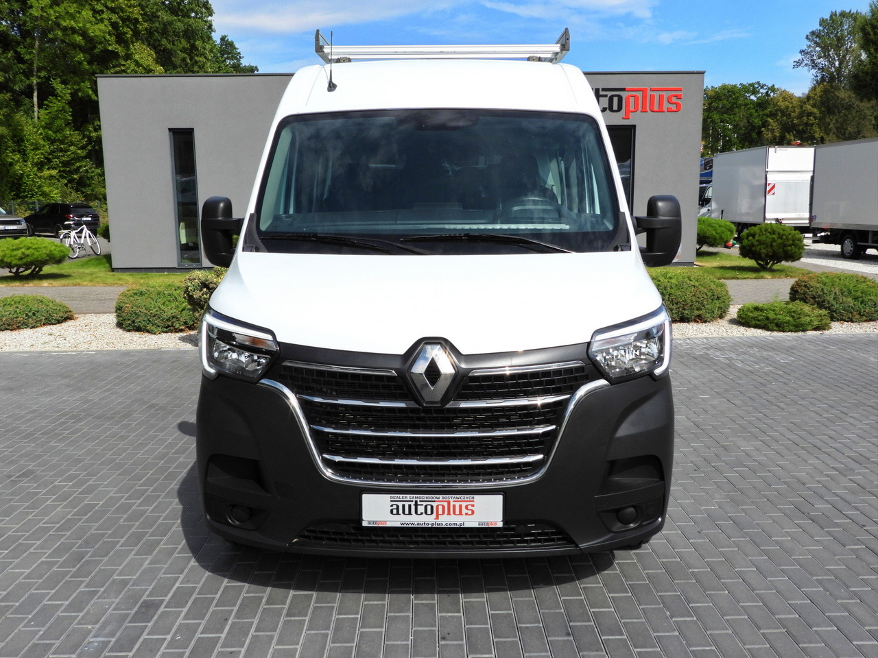 RENAULT MASTER BOX DELIVERY VAN 7 SEATS CRUISE CONTROL NAVIGATION LED LIGHTS AIR CONDITIONING 135HP - Furgone chiuso: foto 5 RENAULT MASTER BOX DELIVERY VAN 7 SEATS CRUISE CONTROL NAVIGATION LED LIGHTS AIR CONDITIONING 135HP - Furgone chiuso: foto 5