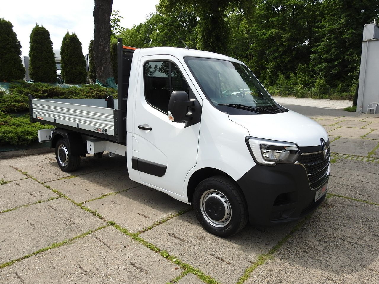 RENAULT MASTER - Furgone ribaltabile: foto 4 RENAULT MASTER - Furgone ribaltabile: foto 4