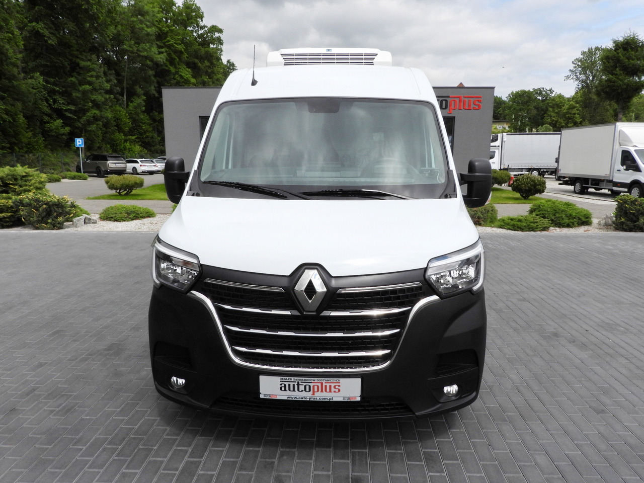 RENAULT MASTER REFRIGERATOR VAN -5*C CRUISE CONTROL NAVIGATION LED LIGHTS AIR CONDITIONING 135HP - Furgone frigo: foto 5 RENAULT MASTER REFRIGERATOR VAN -5*C CRUISE CONTROL NAVIGATION LED LIGHTS AIR CONDITIONING 135HP - Furgone frigo: foto 5