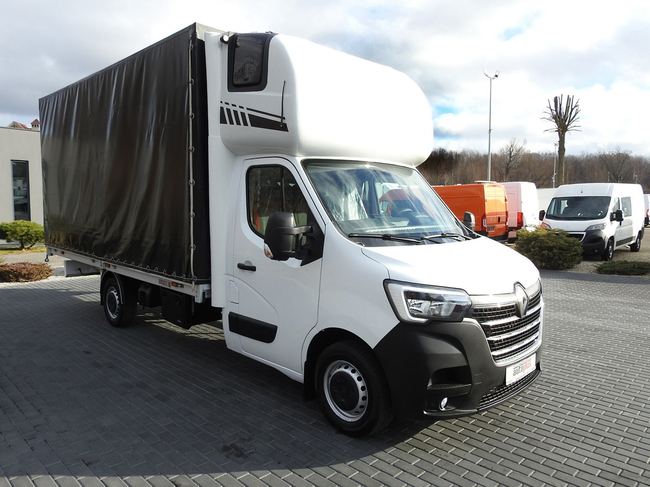 RENAULT MASTER TARPAULIN 10 PALLETS CRUISE CONTROL AIR CONDITIONING LED LIGHTS PNEUMATICS 165HP - Furgone centinato: foto 4 RENAULT MASTER TARPAULIN 10 PALLETS CRUISE CONTROL AIR CONDITIONING LED LIGHTS PNEUMATICS 165HP - Furgone centinato: foto 4