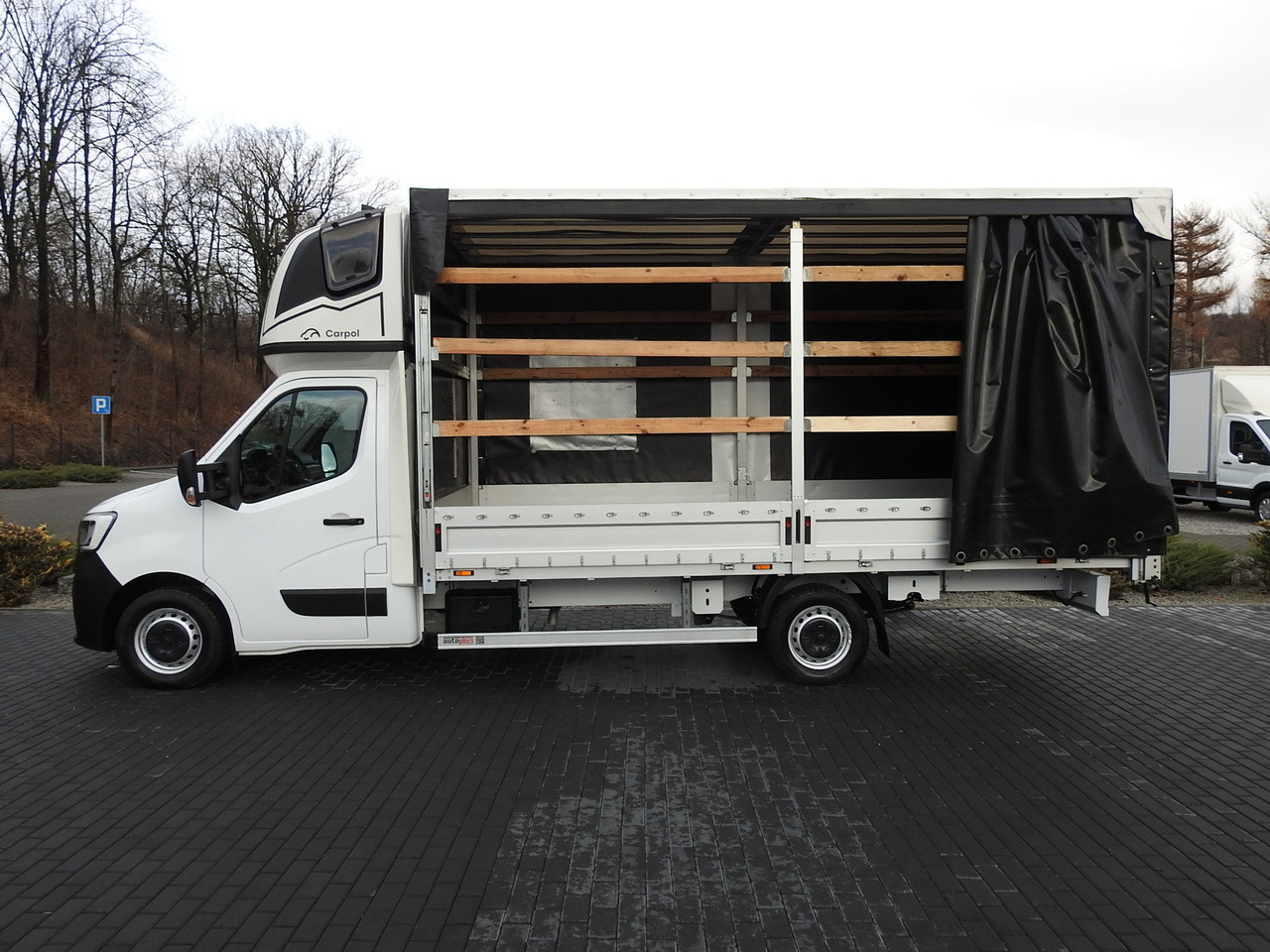 Furgone centinato RENAULT MASTER TARPAULIN 10 PALLETS WEBASTO CRUISE CONTROL AIR CONDITIONING LED LIGHTS PNEUMATICS  165HP: foto 8 Furgone centinato RENAULT MASTER TARPAULIN 10 PALLETS WEBASTO CRUISE CONTROL AIR CONDITIONING LED LIGHTS PNEUMATICS  165HP: foto 8