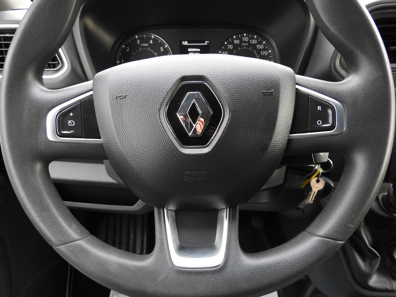 Furgone centinato RENAULT MASTER TARPAULIN 10 PALLETS WEBASTO CRUISE CONTROL AIR CONDITIONING LED LIGHTS PNEUMATICS  165HP: foto 33 Furgone centinato RENAULT MASTER TARPAULIN 10 PALLETS WEBASTO CRUISE CONTROL AIR CONDITIONING LED LIGHTS PNEUMATICS  165HP: foto 33