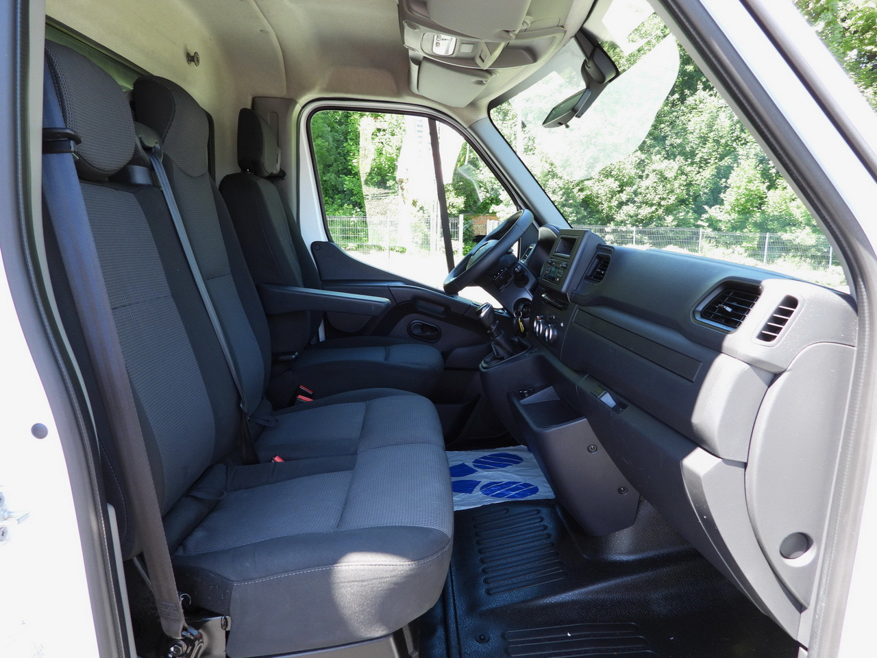 Furgone centinato RENAULT MASTER  TARPAULIN 10 PALLETS WEBASTO CRUISE CONTROL LED LIGHTS PNEUMATICS AIR CONDITIONING  165HP: foto 38