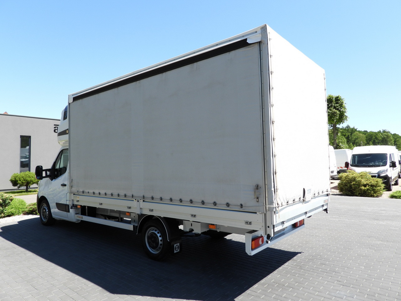 Furgone centinato RENAULT MASTER  TARPAULIN 10 PALLETS WEBASTO CRUISE CONTROL LED LIGHTS PNEUMATICS AIR CONDITIONING  165HP: foto 10