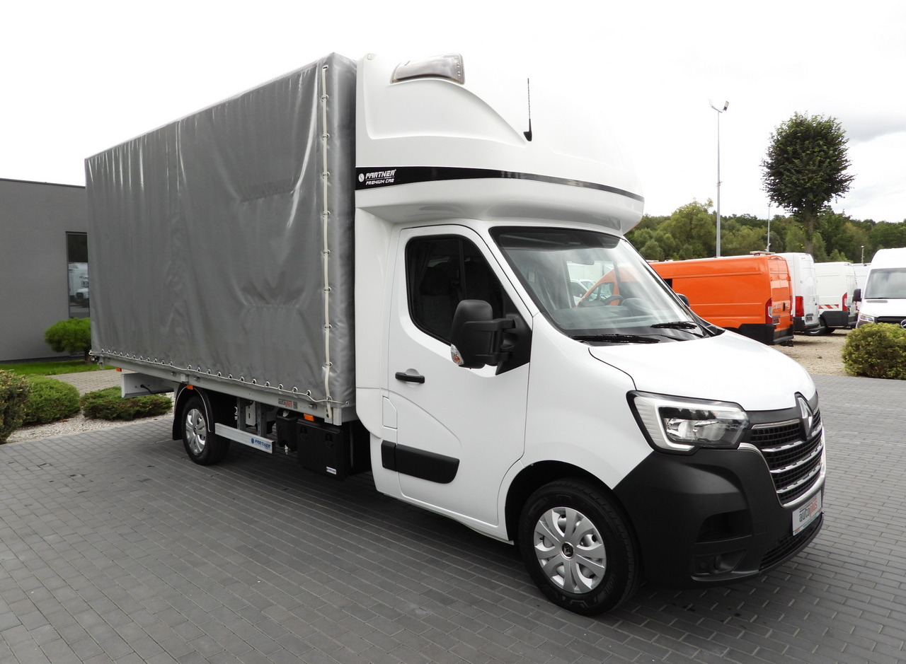 RENAULT MASTER TARPAULIN 10 PALLETS WEBASTO CRUISE CONTROL LED LIGHTS PNEUMATICS AIR CONDITIONING 165HP - Furgone centinato: foto 4 RENAULT MASTER TARPAULIN 10 PALLETS WEBASTO CRUISE CONTROL LED LIGHTS PNEUMATICS AIR CONDITIONING 165HP - Furgone centinato: foto 4