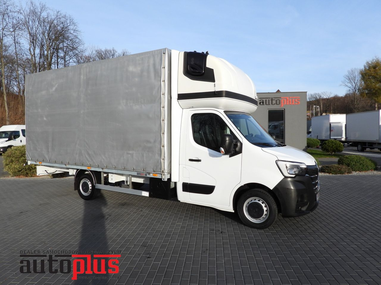 RENAULT MASTER TARPAULIN 10 PALLETS WEBASTO CRUISE CONTROL LED LIGHTS PNEUMATICS AIR CONDITIONING 165HP - Furgone centinato: foto 1 RENAULT MASTER TARPAULIN 10 PALLETS WEBASTO CRUISE CONTROL LED LIGHTS PNEUMATICS AIR CONDITIONING 165HP - Furgone centinato: foto 1