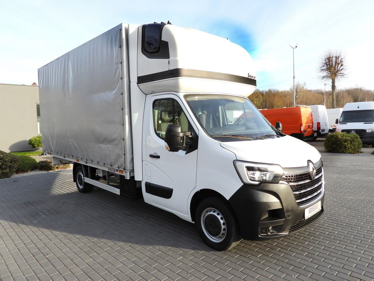 RENAULT MASTER TARPAULIN 10 PALLETS WEBASTO CRUISE CONTROL LED LIGHTS PNEUMATICS AIR CONDITIONING 165HP - Furgone centinato: foto 4 RENAULT MASTER TARPAULIN 10 PALLETS WEBASTO CRUISE CONTROL LED LIGHTS PNEUMATICS AIR CONDITIONING 165HP - Furgone centinato: foto 4