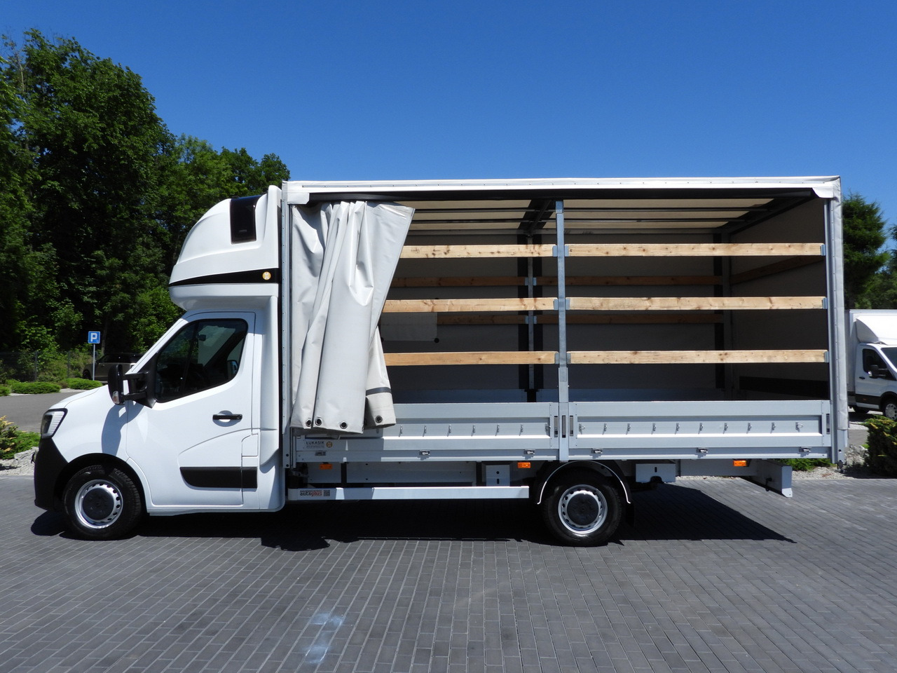 Furgone centinato RENAULT MASTER  TARPAULIN 10 PALLETS WEBASTO CRUISE CONTROL LED LIGHTS PNEUMATICS AIR CONDITIONING  165HP: foto 9