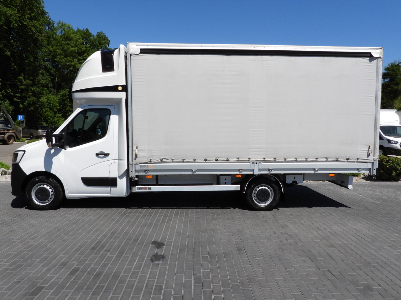 Furgone centinato RENAULT MASTER  TARPAULIN 10 PALLETS WEBASTO CRUISE CONTROL LED LIGHTS PNEUMATICS AIR CONDITIONING  165HP: foto 8