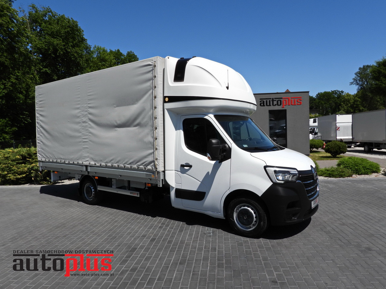 RENAULT MASTER TARPAULIN 10 PALLETS WEBASTO CRUISE CONTROL LED LIGHTS PNEUMATICS AIR CONDITIONING 165HP - Furgone centinato: foto 1 RENAULT MASTER TARPAULIN 10 PALLETS WEBASTO CRUISE CONTROL LED LIGHTS PNEUMATICS AIR CONDITIONING 165HP - Furgone centinato: foto 1