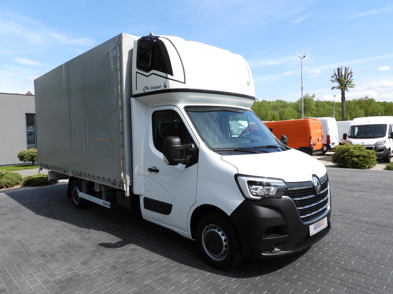 RENAULT MASTER TARPAULIN 10 PALLETS WEBASTO CRUISE CONTROL LED LIGHTS PNEUMATICS AIR CONDITIONING 165HP - Furgone centinato: foto 4 RENAULT MASTER TARPAULIN 10 PALLETS WEBASTO CRUISE CONTROL LED LIGHTS PNEUMATICS AIR CONDITIONING 165HP - Furgone centinato: foto 4