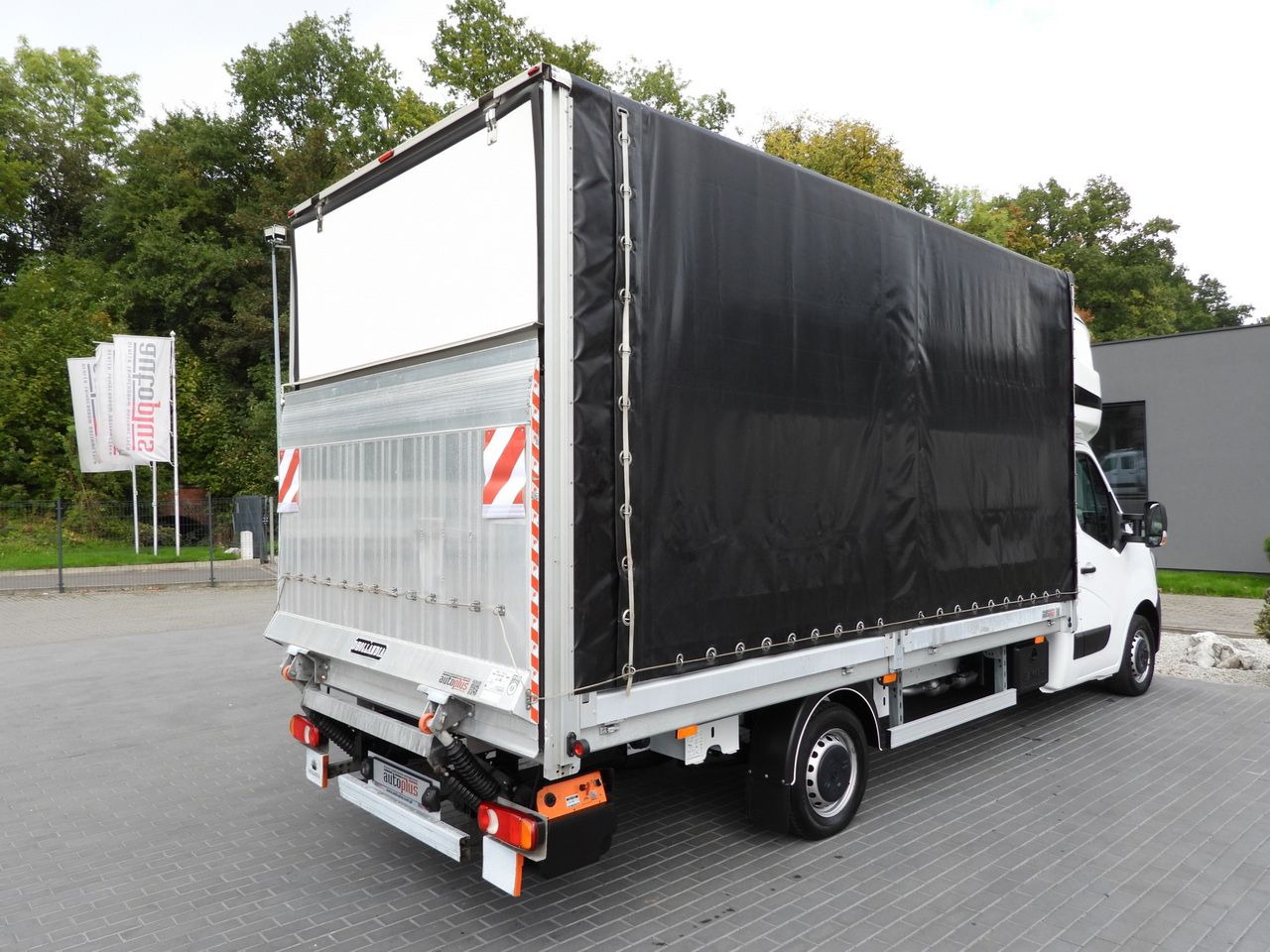 Furgone centinato RENAULT MASTER TARPAULIN LIFT 9 PALLETS WEBASTO CRUISE CONTROL LED LIGHTS PNEUMATICS AIR CONDITIONING  165HP: foto 14