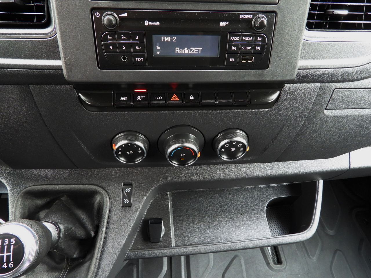 Furgone centinato RENAULT MASTER TARPAULIN LIFT 9 PALLETS WEBASTO CRUISE CONTROL LED LIGHTS PNEUMATICS AIR CONDITIONING  165HP: foto 39