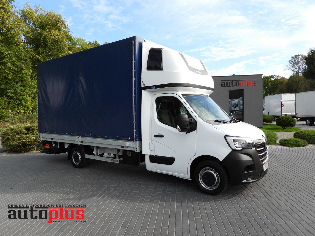 RENAULT MASTER TARPAULIN LIFT 9 PALLETS WEBASTO CRUISE CONTROL LED LIGHTS PNEUMATICS AIR CONDITIONING 165HP - Furgone centinato: foto 1 RENAULT MASTER TARPAULIN LIFT 9 PALLETS WEBASTO CRUISE CONTROL LED LIGHTS PNEUMATICS AIR CONDITIONING 165HP - Furgone centinato: foto 1