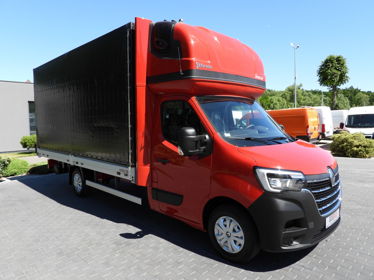 RENAULT MASTER TARPAULIN WEBASTO CRUISE CONTROL LED LIGHTS PNEUMATICS AIR CONDITIONING 165HP - Furgone centinato: foto 4 RENAULT MASTER TARPAULIN WEBASTO CRUISE CONTROL LED LIGHTS PNEUMATICS AIR CONDITIONING 165HP - Furgone centinato: foto 4