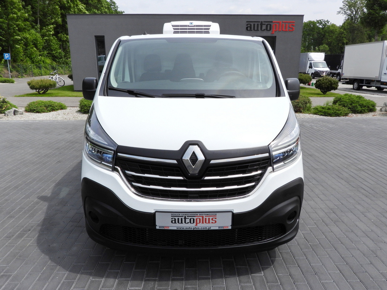 RENAULT TRAFIC REFRIGERATOR VAN 0*C CRUISE CONTROL LED LIGHTS AIR CONDITIONING 120HP - Furgone frigo: foto 5 RENAULT TRAFIC REFRIGERATOR VAN 0*C CRUISE CONTROL LED LIGHTS AIR CONDITIONING 120HP - Furgone frigo: foto 5