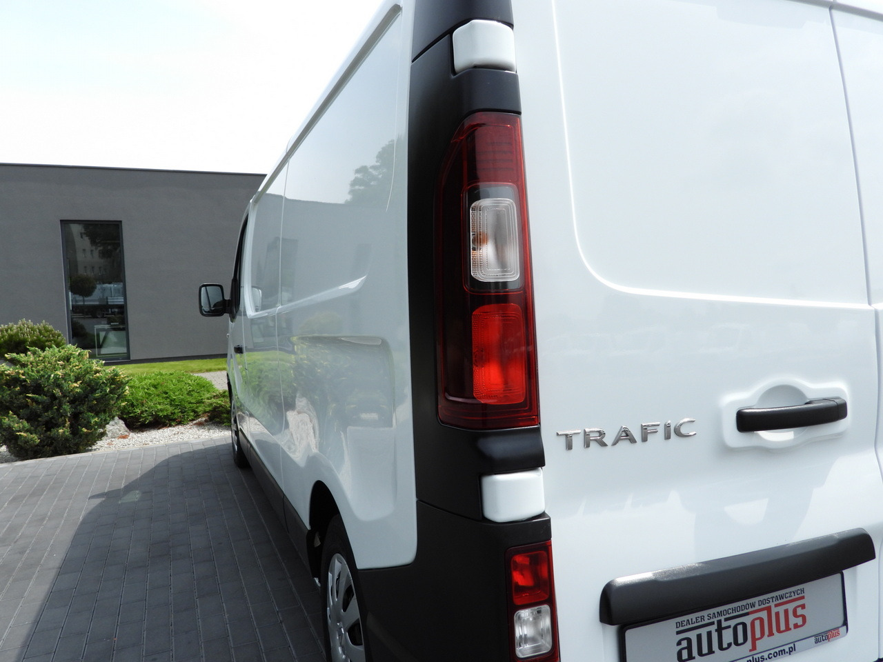 Furgone frigo RENAULT TRAFIC  REFRIGERATOR VAN 0*C CRUISE CONTROL LED LIGHTS AIR CONDITIONING  120HP: foto 16