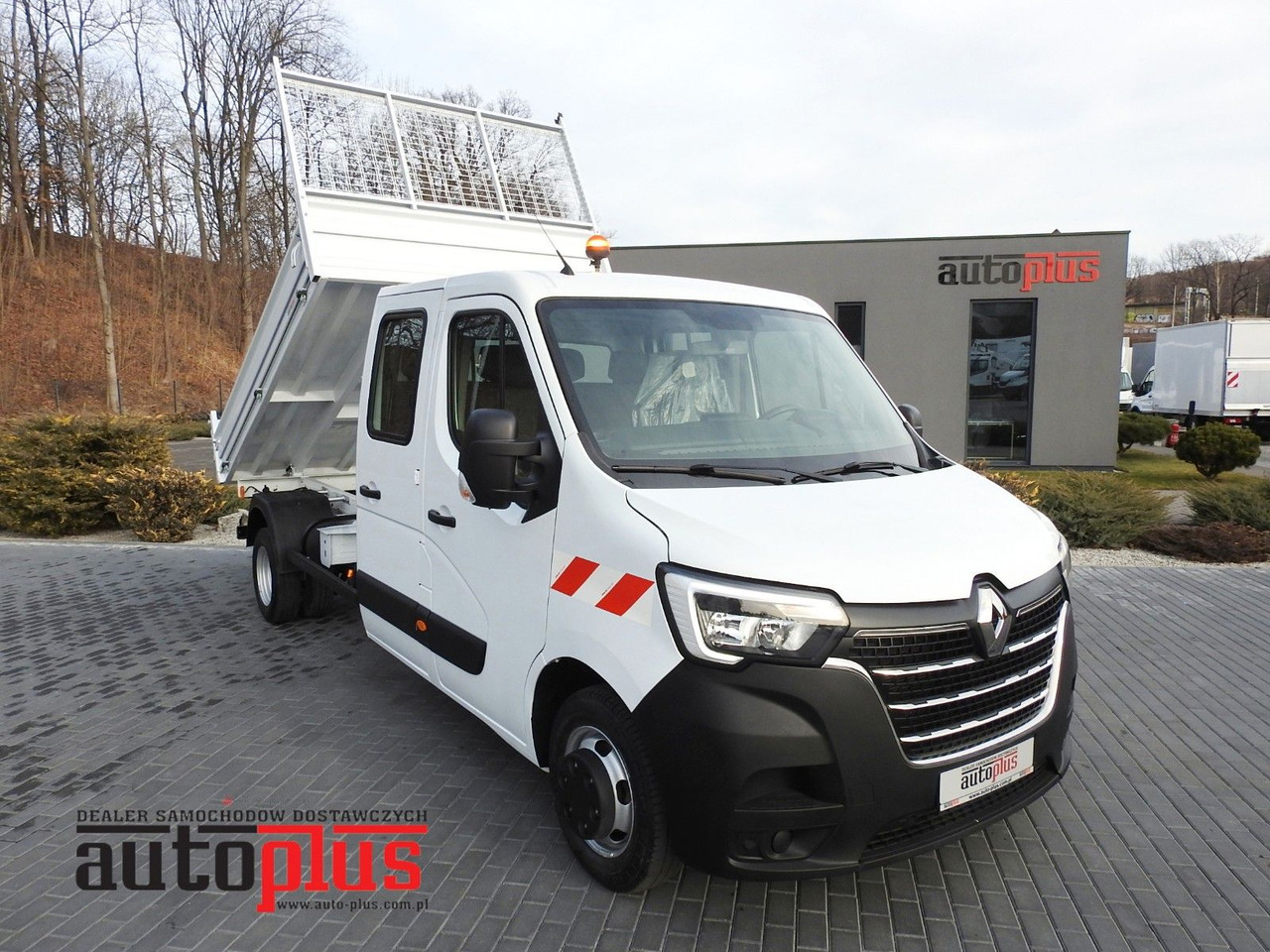 Renault MASTER KIPPER DOPPELKABINE DOKA 6 SITZE TEMPOMAT - Furgone ribaltabile, Furgone doppia cabina: foto 1 Renault MASTER KIPPER DOPPELKABINE DOKA 6 SITZE TEMPOMAT - Furgone ribaltabile, Furgone doppia cabina: foto 1