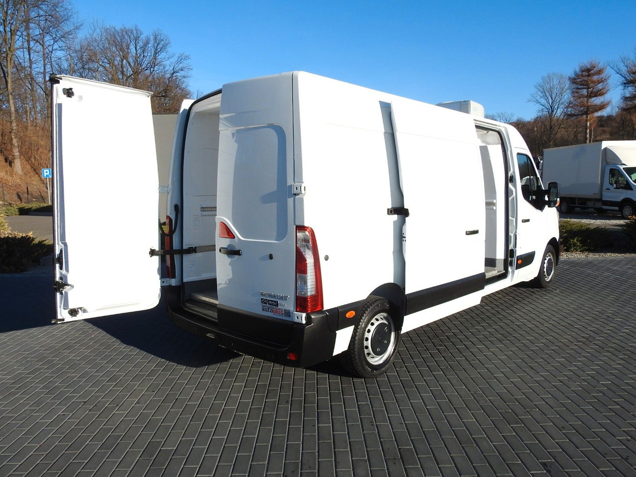 Renault MASTER KÜHLKASTENWAGEN -5*C HEIZFUNKTION A/C Renault MASTER KÜHLKASTENWAGEN -5*C HEIZFUNKTION A/C - Furgone frigo: foto 3 Renault MASTER KÜHLKASTENWAGEN -5*C HEIZFUNKTION A/C Renault MASTER KÜHLKASTENWAGEN -5*C HEIZFUNKTION A/C - Furgone frigo: foto 3