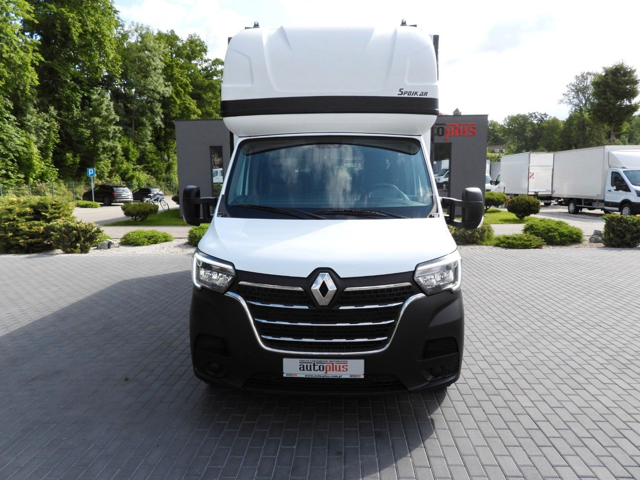 Renault MASTER PRITSCHE PLANE 10 PALETTEN WEBASTO A/C - Furgone centinato: foto 5 Renault MASTER PRITSCHE PLANE 10 PALETTEN WEBASTO A/C - Furgone centinato: foto 5
