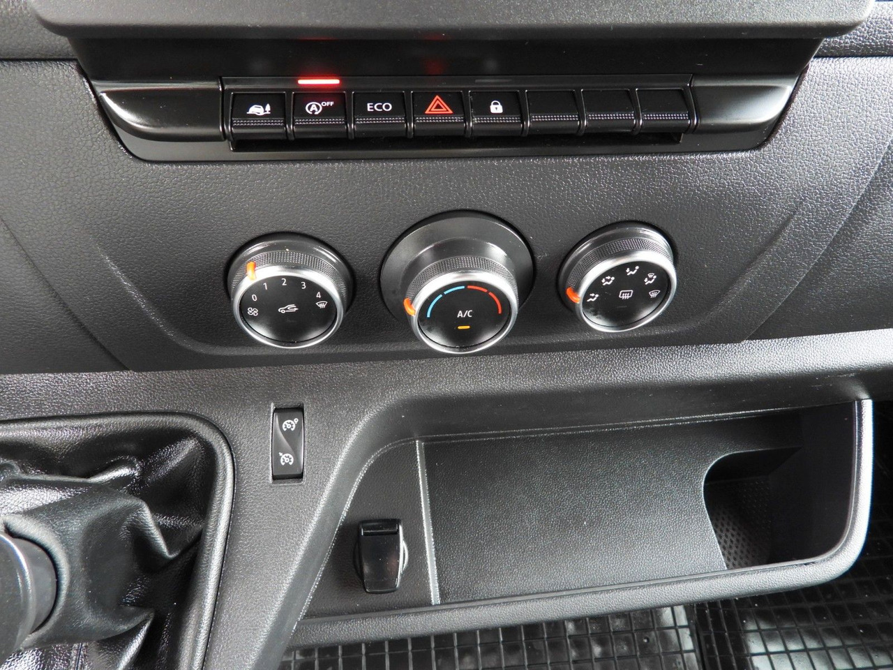 Furgone centinato Renault MASTER  PRITSCHE PLANE 10 PALETTEN WEBASTO A/C: foto 25