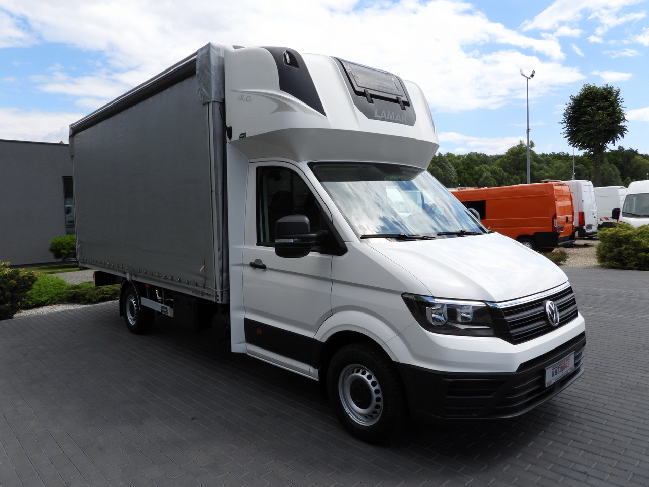 VOLKSWAGEN CRAFTER TARPAULIN 10 PALLETS WEBASTO CRUISE CONTROL AIR CONDITIONING  180HP - Furgone centinato: foto 4 VOLKSWAGEN CRAFTER TARPAULIN 10 PALLETS WEBASTO CRUISE CONTROL AIR CONDITIONING  180HP - Furgone centinato: foto 4