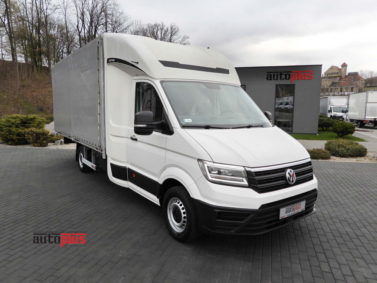 VOLKSWAGEN CRAFTER TARPAULIN 10 PALLETS WEBASTO CRUISE CONTROL LED LIGHTS 180HP - Furgone centinato: foto 1 VOLKSWAGEN CRAFTER TARPAULIN 10 PALLETS WEBASTO CRUISE CONTROL LED LIGHTS 180HP - Furgone centinato: foto 1