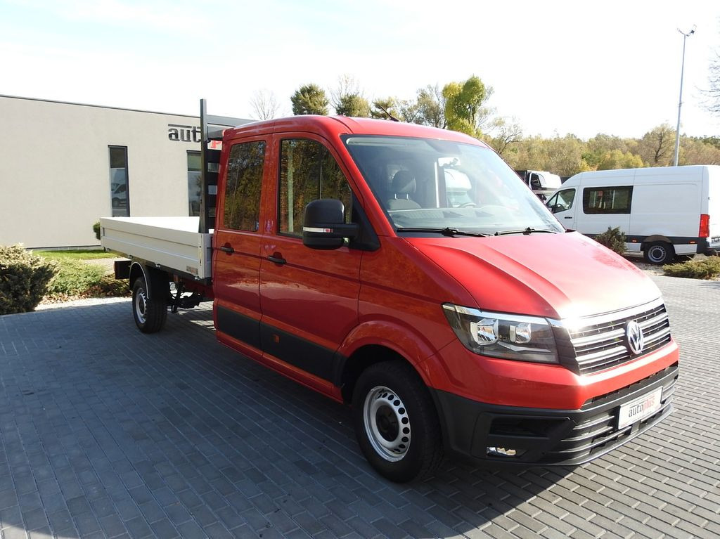 Volkswagen CRAFTER PRITSCHE DOPPELKABINE DOKA 7 SITZE A/C - Furgone con cassone fisso, Furgone doppia cabina: foto 4 Volkswagen CRAFTER PRITSCHE DOPPELKABINE DOKA 7 SITZE A/C - Furgone con cassone fisso, Furgone doppia cabina: foto 4