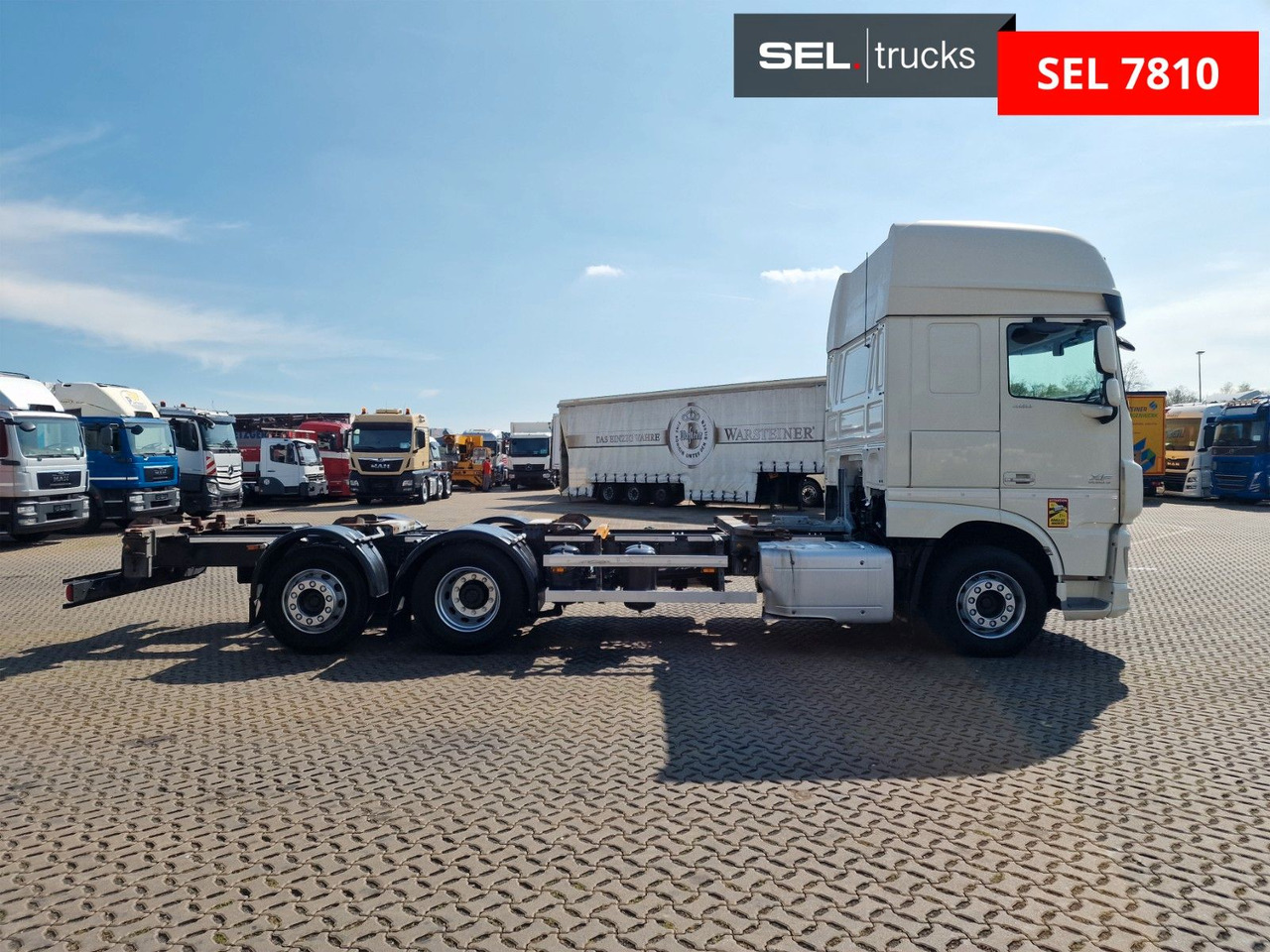 DAF XF 460 FAN / Intarder / Lenkachse / Standklima - Autocarro portacontainer/ Caisse interchangeable: foto 4 DAF XF 460 FAN / Intarder / Lenkachse / Standklima - Autocarro portacontainer/ Caisse interchangeable: foto 4