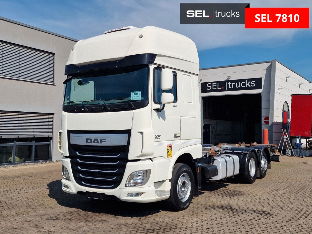 DAF XF 460 FAN / Intarder / Lenkachse / Standklima - Autocarro portacontainer/ Caisse interchangeable: foto 1 DAF XF 460 FAN / Intarder / Lenkachse / Standklima - Autocarro portacontainer/ Caisse interchangeable: foto 1