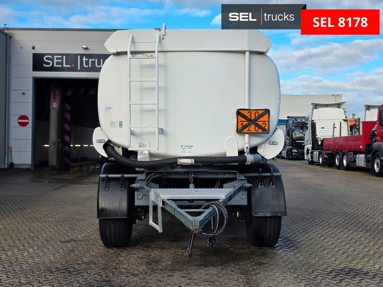 Esterer, Ulrich TA 18.186 /Alu-Felgen /ADR AT / - Rimorchio cisterna: foto 2 Esterer, Ulrich TA 18.186 /Alu-Felgen /ADR AT / - Rimorchio cisterna: foto 2