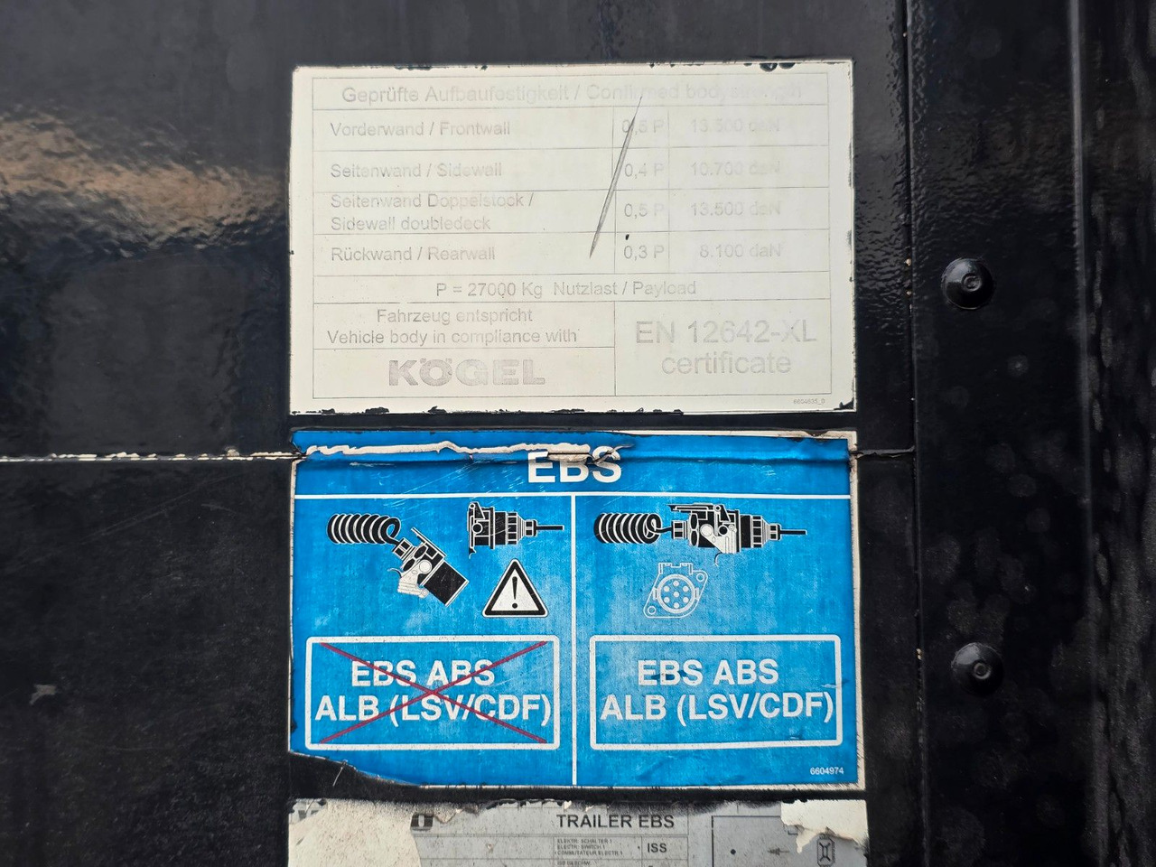 Semirimorchio centinato Kögel SN 24 / Coilmulde / verbreiterbar: foto 45