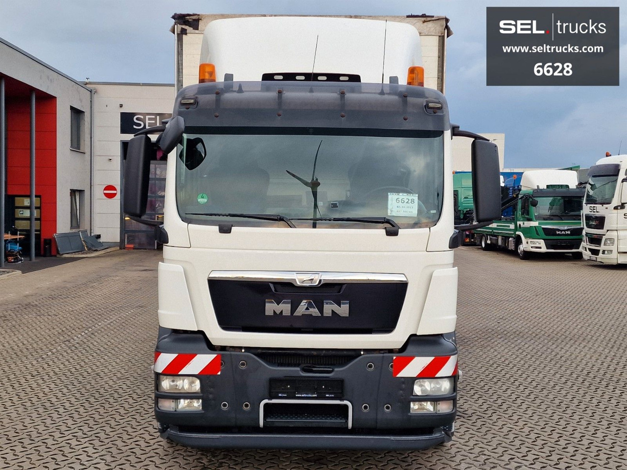 MAN TGS 26.360 / Palfinger PK 22002EH / Lenkachse MAN TGS 26.360 / Palfinger PK 22002EH / Lenkachse - Camion con gru, Camion centinato: foto 4 MAN TGS 26.360 / Palfinger PK 22002EH / Lenkachse MAN TGS 26.360 / Palfinger PK 22002EH / Lenkachse - Camion con gru, Camion centinato: foto 4