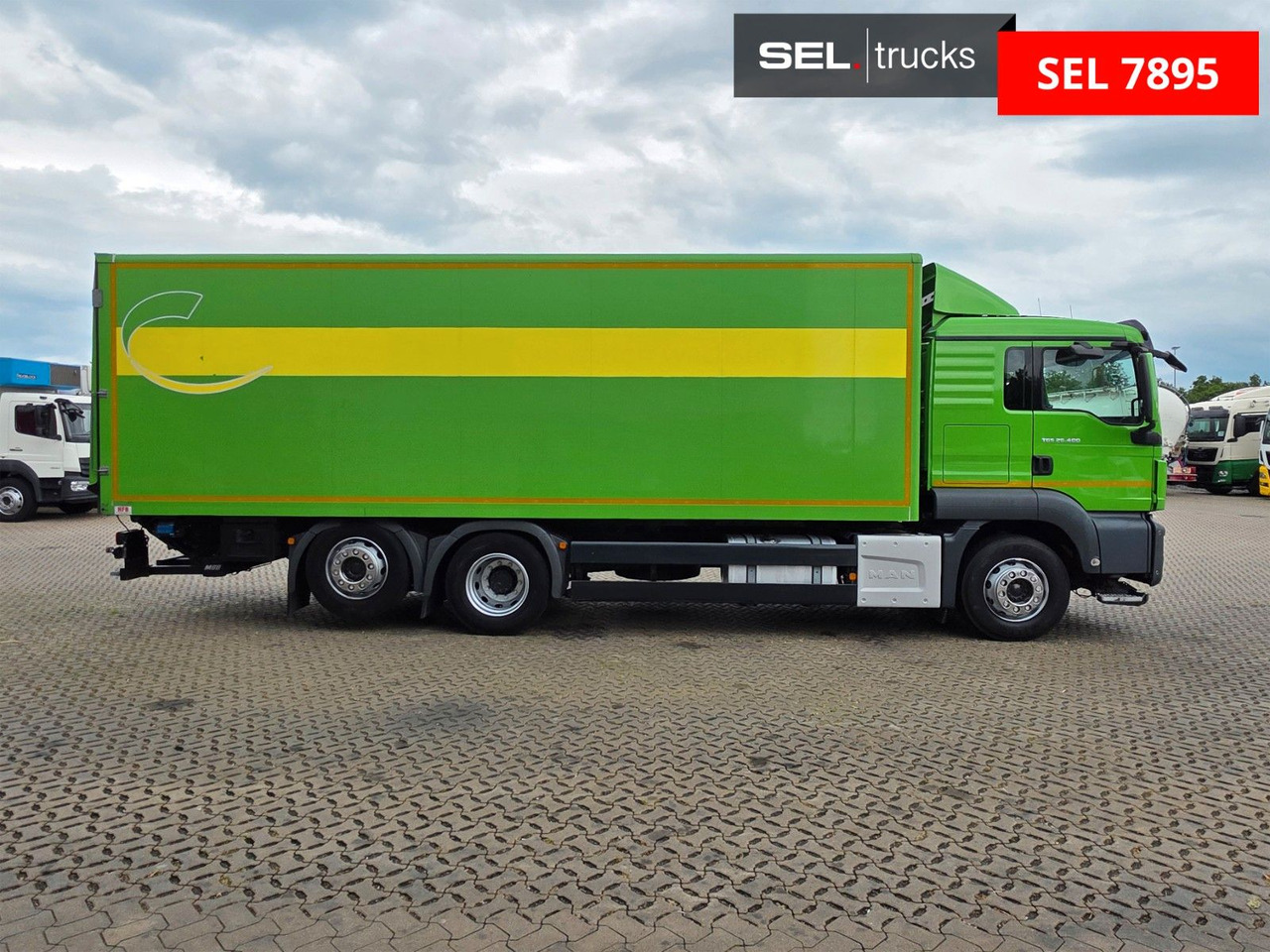MAN TGS 26.400 6X2-4 LL / Ldbw / ADR AT / Lenkachse - Autocarro furgonato: foto 4 MAN TGS 26.400 6X2-4 LL / Ldbw / ADR AT / Lenkachse - Autocarro furgonato: foto 4