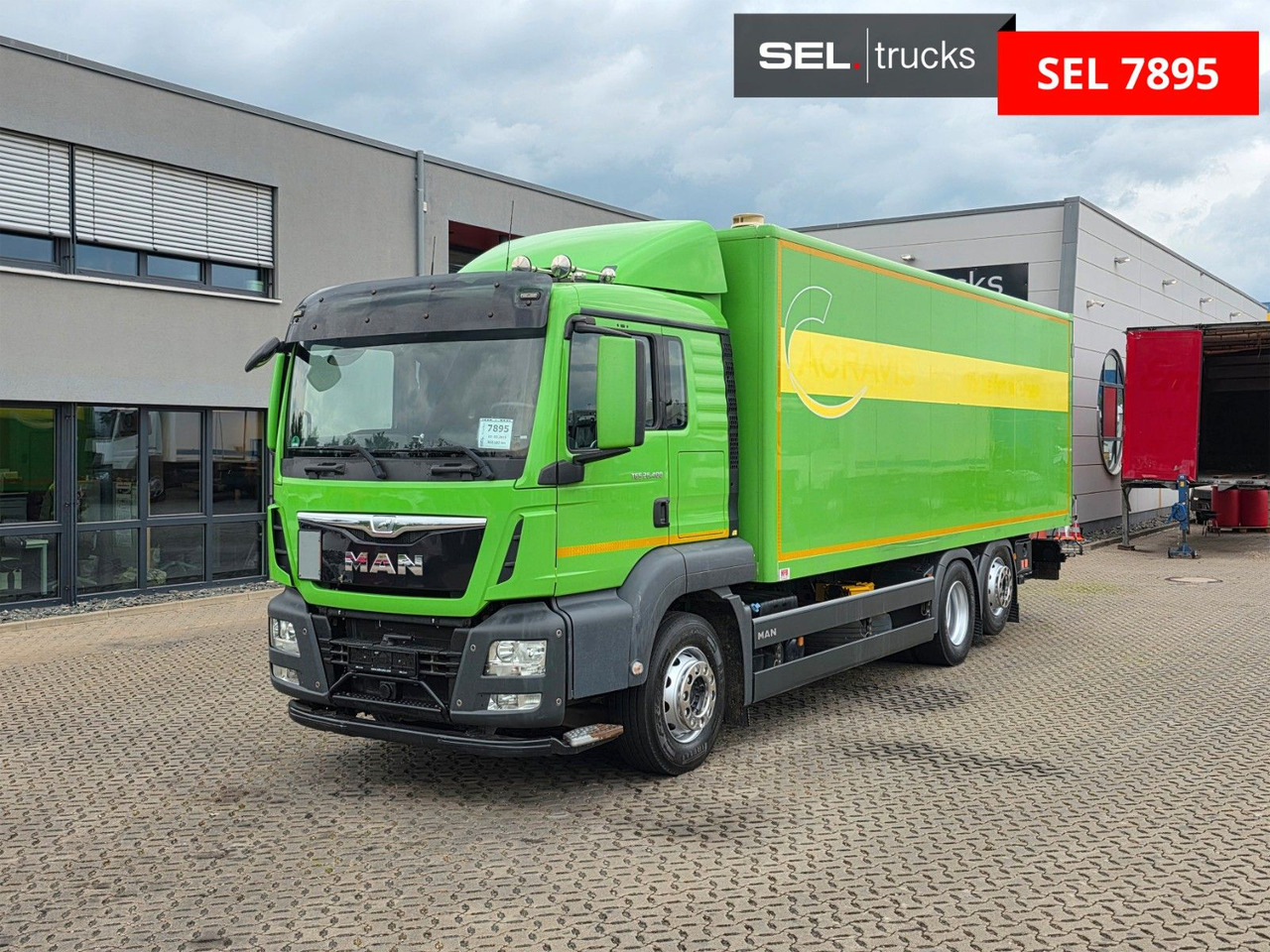 MAN TGS 26.400 6X2-4 LL / Ldbw / ADR AT / Lenkachse - Autocarro furgonato: foto 1 MAN TGS 26.400 6X2-4 LL / Ldbw / ADR AT / Lenkachse - Autocarro furgonato: foto 1
