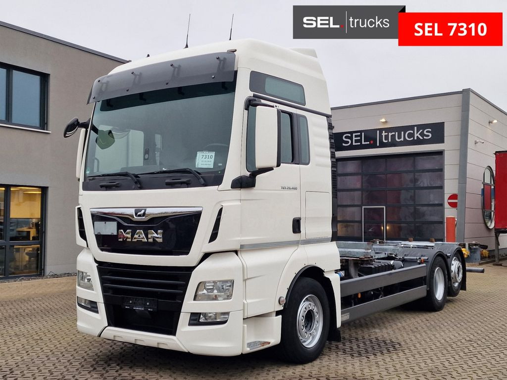 MAN TGX 26.460 6x2-2 LL / ZF Intarder / Standklima - Autocarro portacontainer/ Caisse interchangeable: foto 1 MAN TGX 26.460 6x2-2 LL / ZF Intarder / Standklima - Autocarro portacontainer/ Caisse interchangeable: foto 1