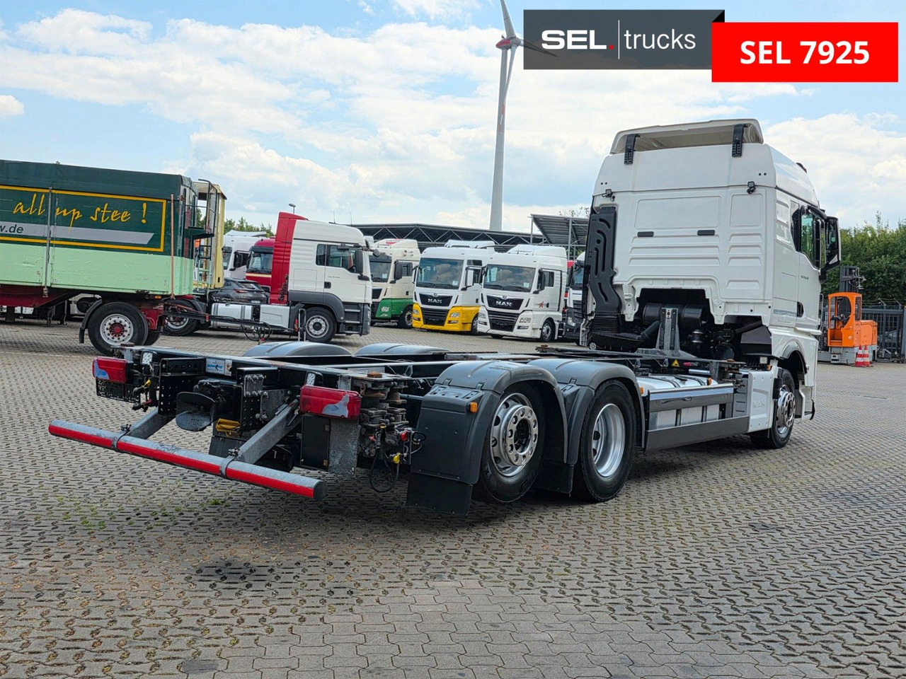 MAN TGX 26.510 6x2-2 LL CH / ZF Intarder / Liftachse - Autocarro portacontainer/ Caisse interchangeable: foto 5 MAN TGX 26.510 6x2-2 LL CH / ZF Intarder / Liftachse - Autocarro portacontainer/ Caisse interchangeable: foto 5