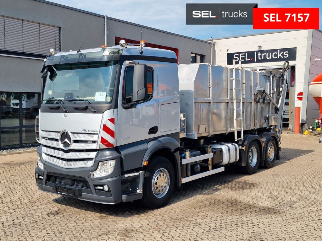 Mercedes-Benz Actros 2545 / Tierkadaver / mit Waage Mercedes-Benz Actros 2545 /für Tierkadaver / mit Waage - Autocarro ribaltabile: foto 1 Mercedes-Benz Actros 2545 / Tierkadaver / mit Waage Mercedes-Benz Actros 2545 /für Tierkadaver / mit Waage - Autocarro ribaltabile: foto 1