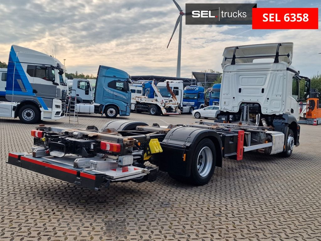 Mercedes-Benz Antos 1840 / Ladebordwand / Retarder - Autocarro portacontainer/ Caisse interchangeable: foto 5 Mercedes-Benz Antos 1840 / Ladebordwand / Retarder - Autocarro portacontainer/ Caisse interchangeable: foto 5