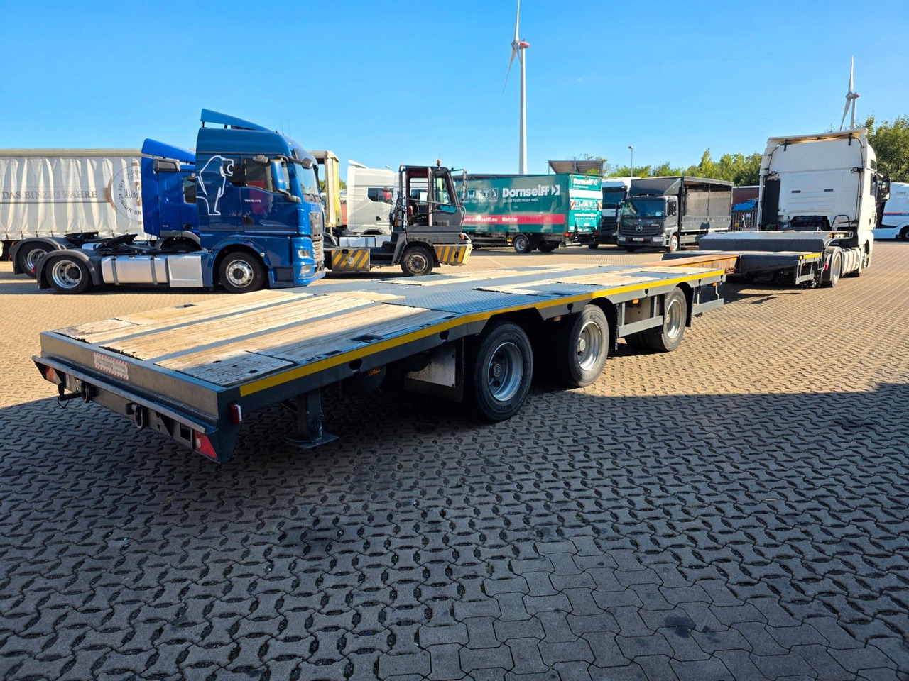 Meusburger MTS-3 / Teleskop / 13.085 - 17.385 mm /Lenkachse - Semirimorchio cassonato/ Pianale: foto 1 Meusburger MTS-3 / Teleskop / 13.085 - 17.385 mm /Lenkachse - Semirimorchio cassonato/ Pianale: foto 1