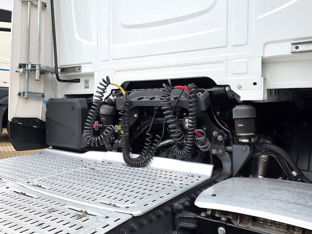 Trattore stradale DAF XF 530 FT / Intarder / 2 Tanks / Stanklima / 6E: foto 17