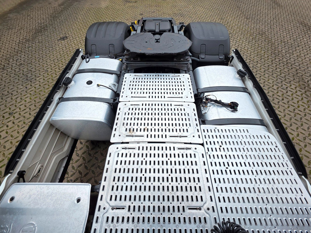 Trattore stradale DAF XF 530 FT / Intarder / 2 Tanks / Stanklima / 6E: foto 11