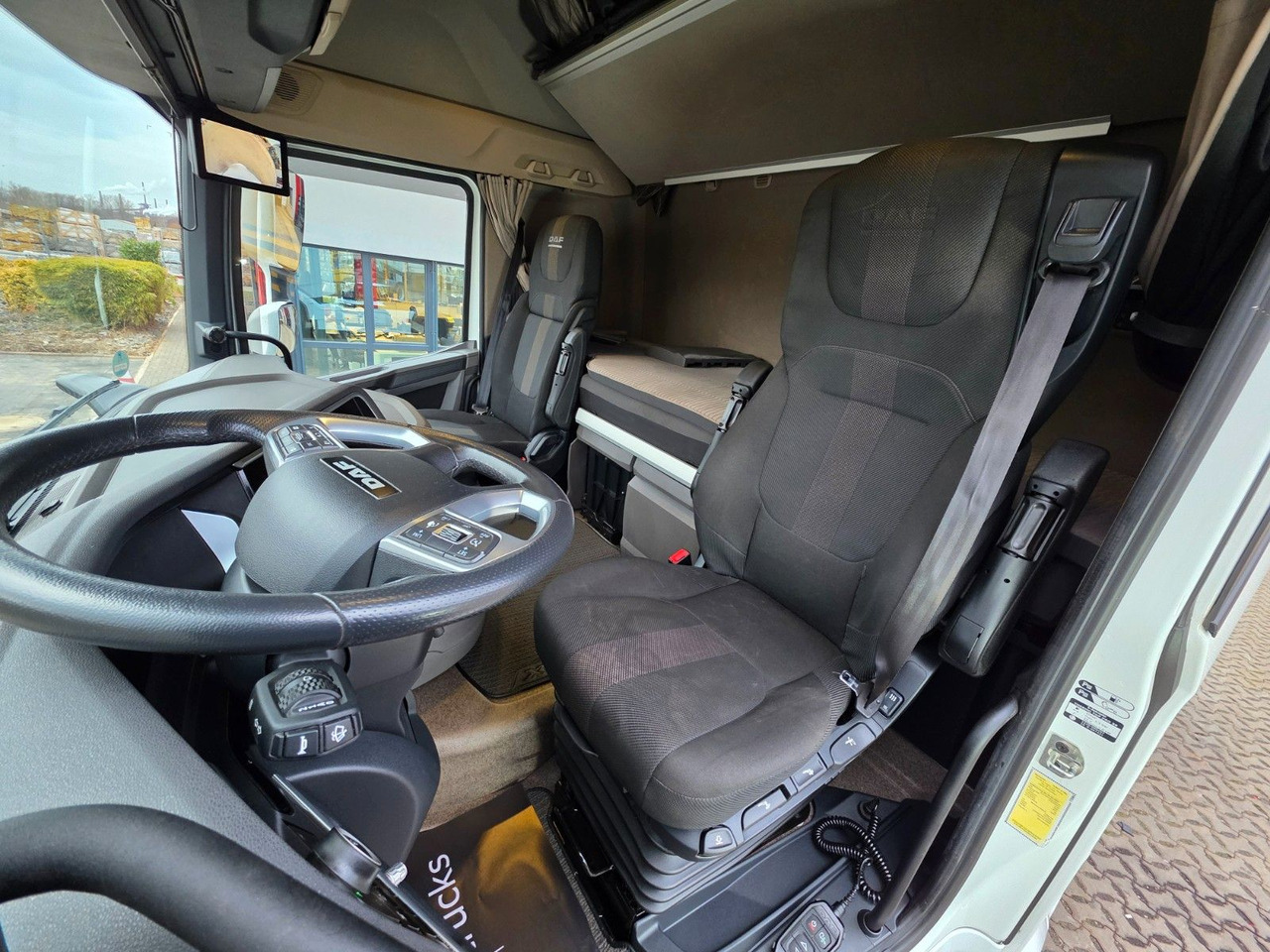 Trattore stradale DAF XF 530 FT / Intarder / 2 Tanks / Stanklima / 6E: foto 26