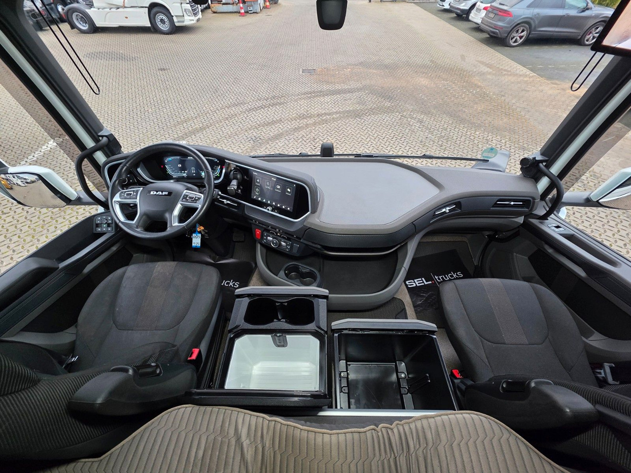 Trattore stradale DAF XF 530 FT / Intarder / 2 Tanks / Stanklima / 6E: foto 36