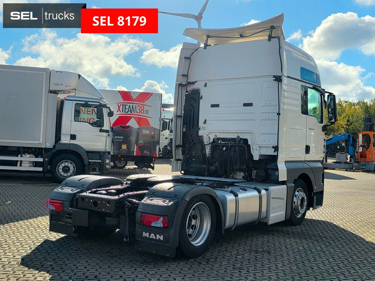 MAN TGX 18.460 4X2 LL-U / Retarder / 2 Tanks - Trattore stradale: foto 5 MAN TGX 18.460 4X2 LL-U / Retarder / 2 Tanks - Trattore stradale: foto 5