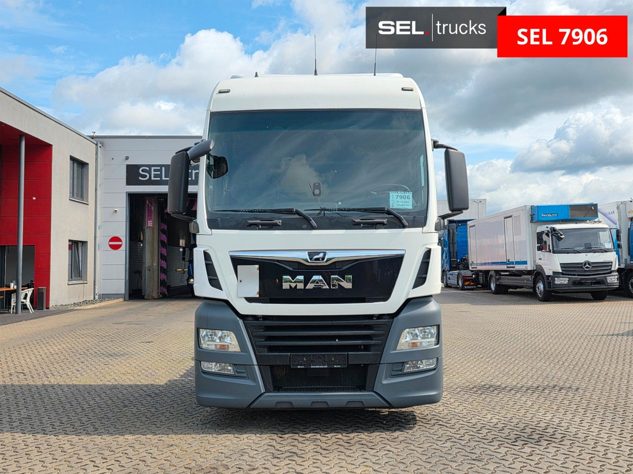 MAN TGX 18.460 4X2 LLS-U / Retarder - Trattore stradale: foto 2 MAN TGX 18.460 4X2 LLS-U / Retarder - Trattore stradale: foto 2